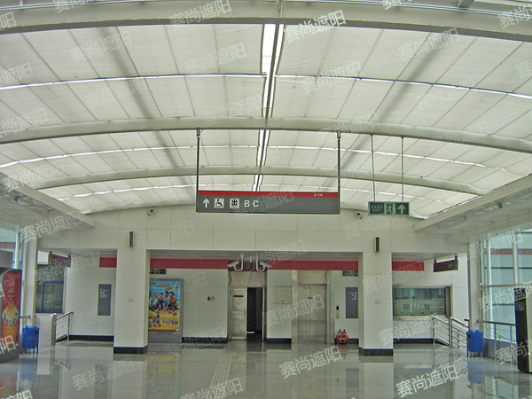 地鐵站頂部遮陽(yáng)