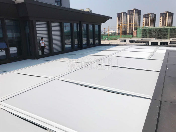天安創(chuàng)新科技產業(yè)園樓采光頂電動天幕電動天幕效果照片